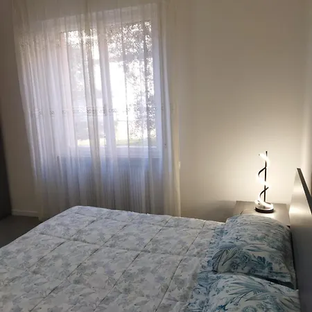 Rose Garden House Wi-fi Apartment