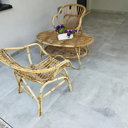 Rose Garden House Wi-fi Apartment *