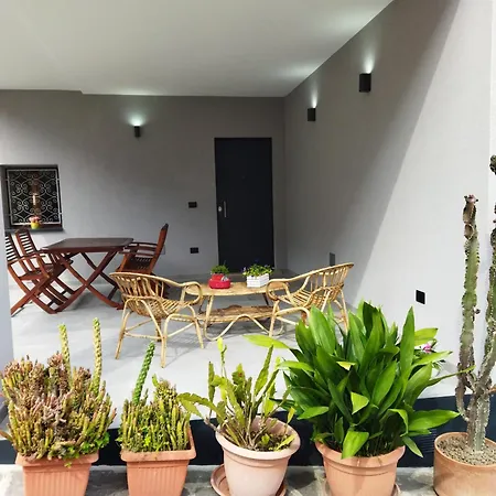 Apartment Rose Garden House Wi-fi *